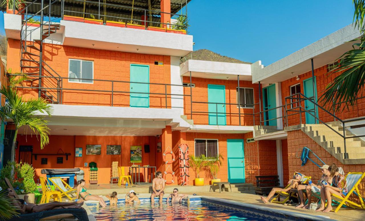 Hostel Nirvana Таганга Екстер'єр фото