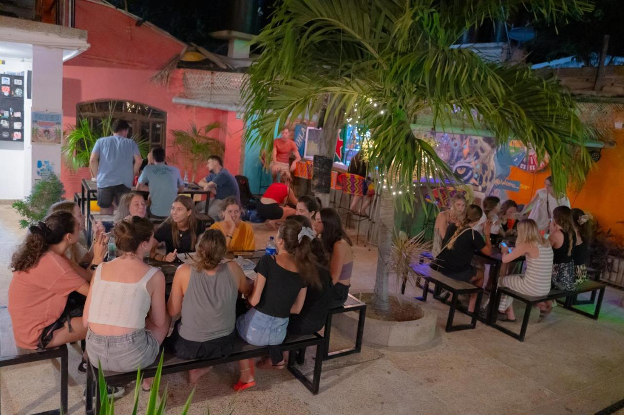 Hostel Nirvana Таганга Екстер'єр фото