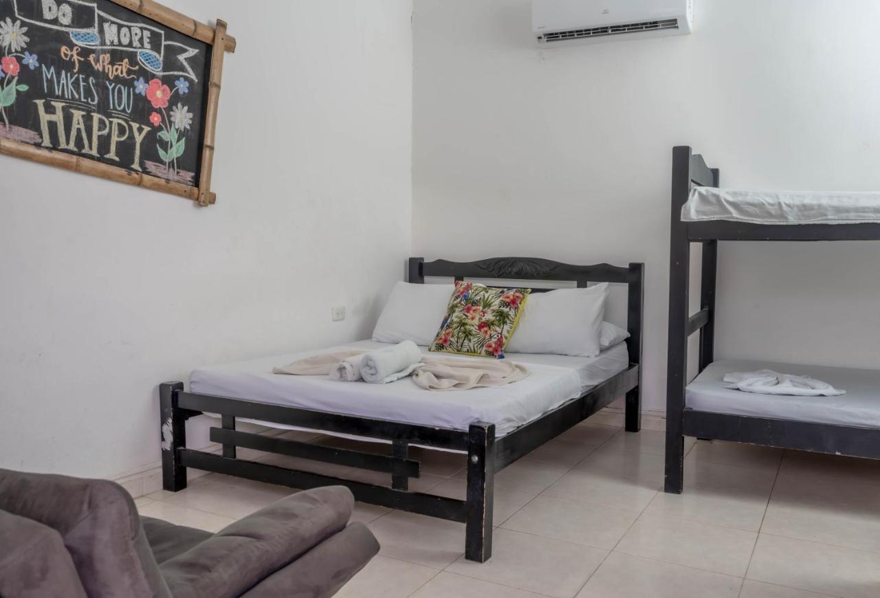 Hostel Nirvana Таганга Екстер'єр фото